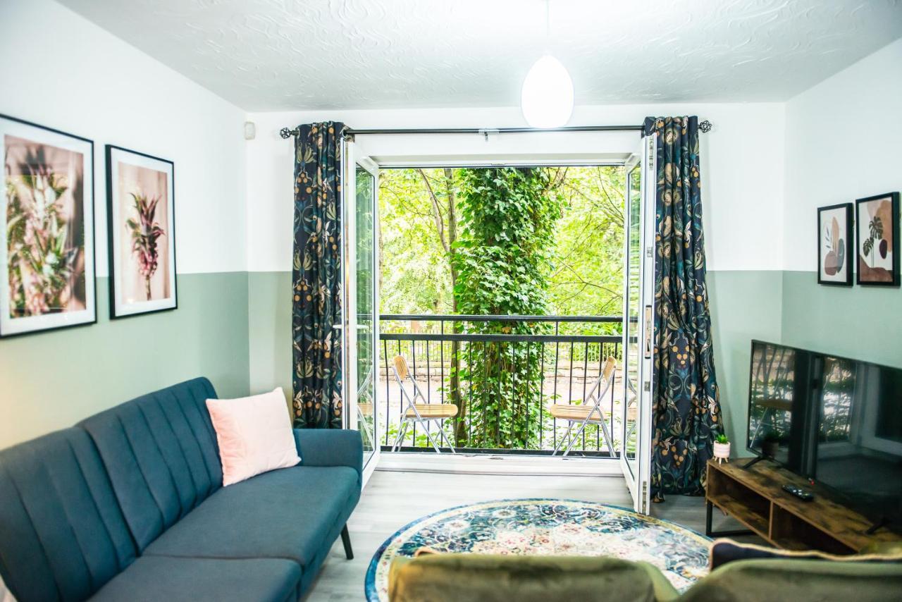 Pipkin Place Serviced Apartment Coventry Exterior foto